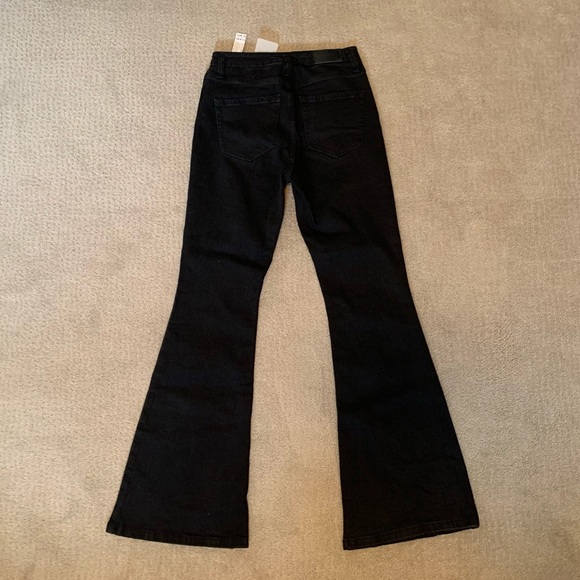 NWT Stradivarius Black Flare Jeans - Picture 3 of 12
